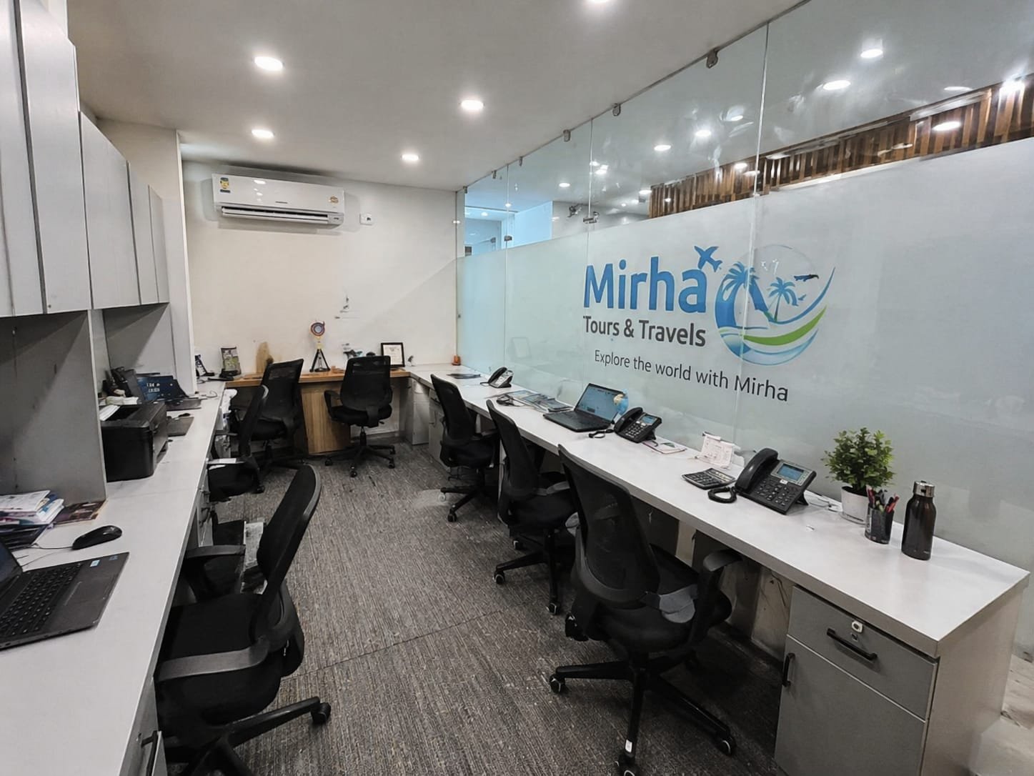 Mirha Tours Office Team – Professional Kashmir Tour Operators